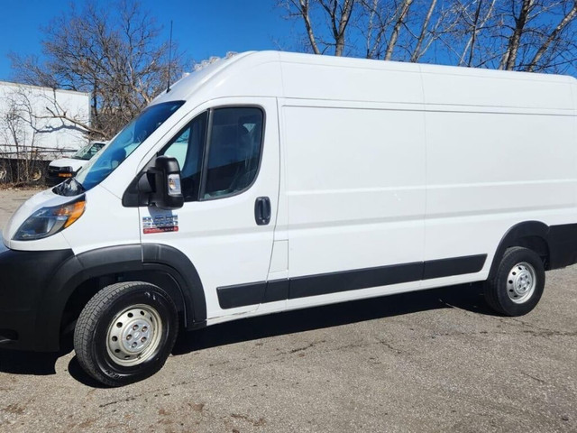 2021 Ram ProMaster Cargo Van 2500 HIGH ROOF (159 IN WB) in Cars & Trucks in Ottawa - Image 3