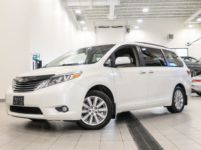 2015 Toyota Sienna XLE AWD 7-Pass V6 6A in Cars & Trucks in Kelowna