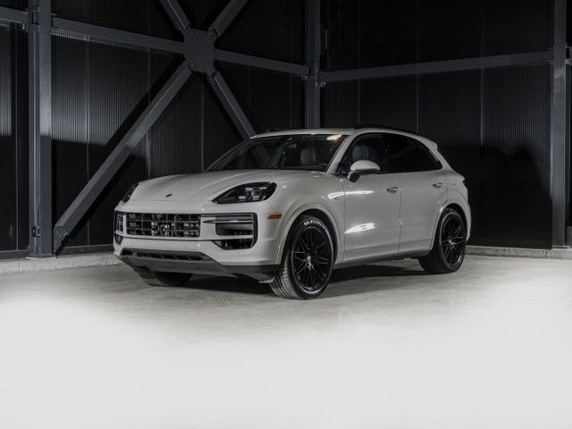 2024 Porsche Cayenne E-Hybrid AWD in Cars & Trucks in Québec City