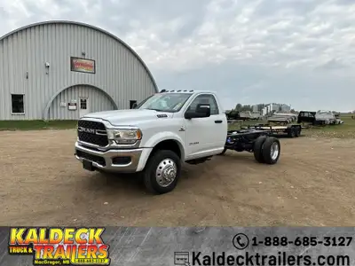 2024 Ram 5500 SLT Cab and Chassis 4X4 - 6.7L Cummins I-6 Turbo Charged Diesel Engine - 6 Speed AISIN...