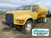 1997 Ford F800 Ford Water Truck N/A