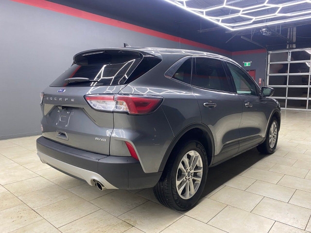 2022 Ford Escape in Cars & Trucks in Edmonton - Image 3
