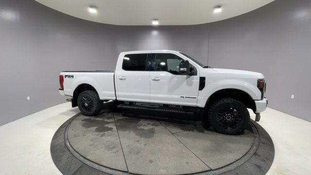 2020 Ford Super Duty F-350 SRW LARIAT - CLEAN CARFAX - ONE OWNER in Cars & Trucks in Strathcona County - Image 4