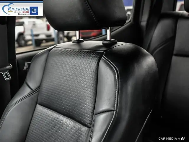 2020 Toyota Tacoma in Cars & Trucks in Brockville - Image 24