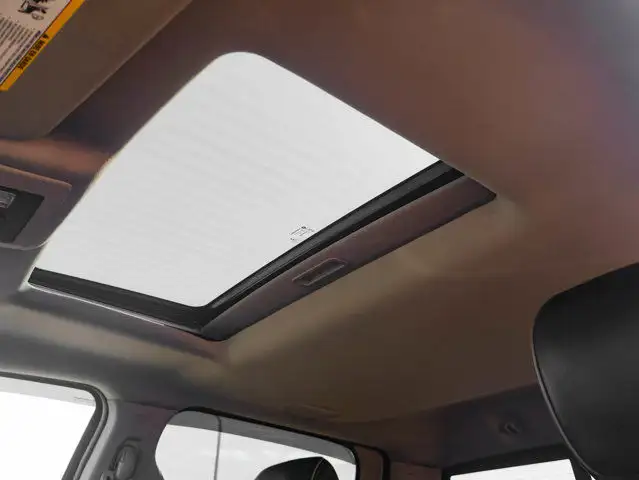 2015 Ram 3500 Longhorn Limited 6.7L in Cars & Trucks in Strathcona County - Image 29