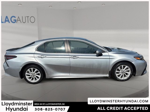 2021 Toyota Camry in Cars & Trucks in Lloydminster - Image 4