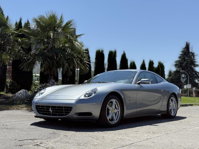 2005 Ferrari 612 Scaglietti Pininfarina V12 in Cars & Trucks in Richmond - Image 4