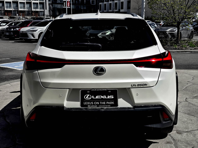  2021 Lexus UX 250H Luxury Pkg|Safety Certified|Welcome Trades| in Cars & Trucks in City of Toronto - Image 4
