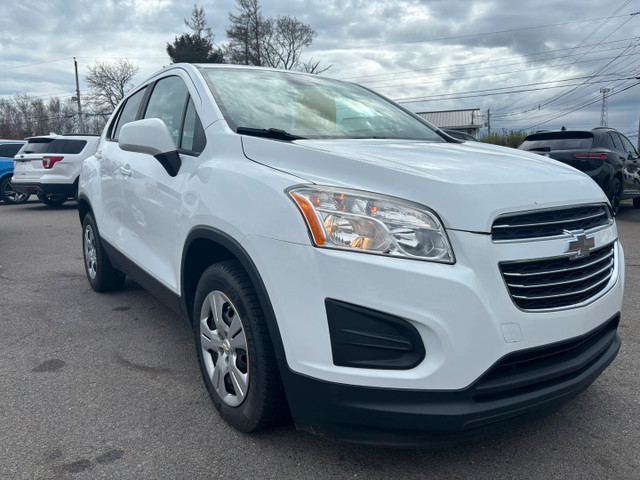 2016 Chevrolet Trax LS / FWD / AMAZING ON FUEL / 1.4L 4CYL ENGIN in Cars & Trucks in Truro