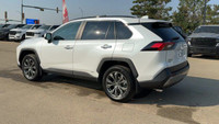 Experience the pinnacle of efficiency and premium features in this 2025 Toyota RAV4 Hybrid Limited.... (image 2)