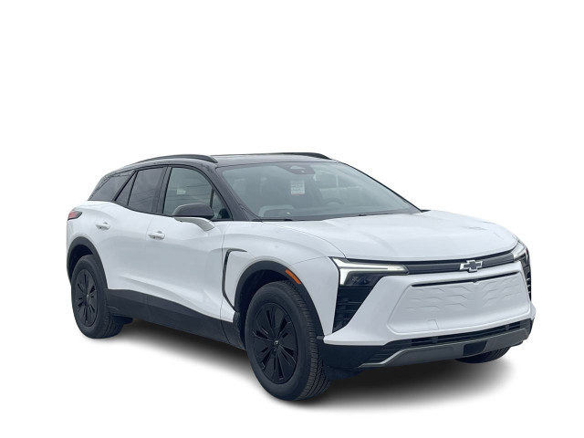 2025 Chevrolet Blazer EV LT in Cars & Trucks in City of Montréal - Image 3