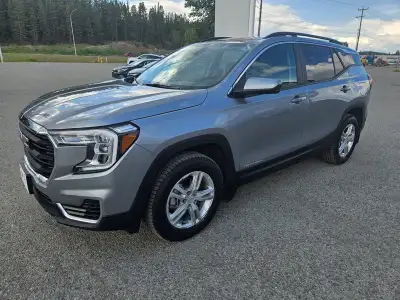 2023 GMC Terrain SLE AWD, 1.5L 4 Cylinder, Remote Start, Heated Seats, Backup Camera, Keyless Entry,...