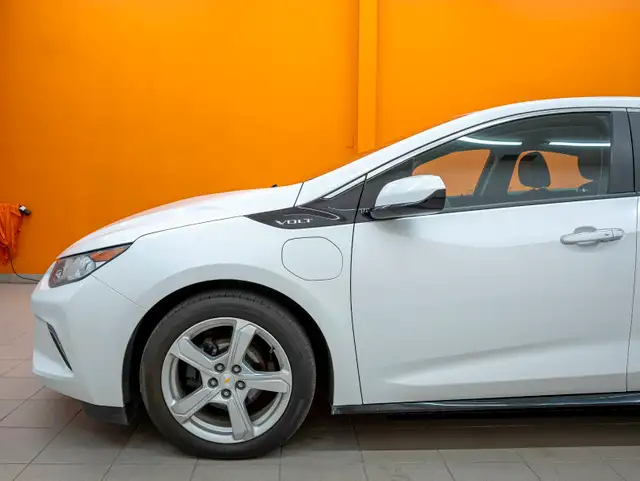 2018 Chevrolet Volt LT *CUIR* SIEGES CHAUFF *CARPLAY GR CONFIANC in Cars & Trucks in Laurentides - Image 33