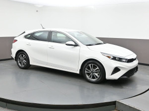 2024 Kia Forte5 EX