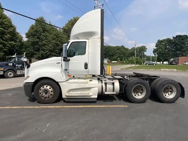 2019 International LT625 in Heavy Trucks in Mississauga / Peel Region - Image 5