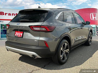 Experience the efficiency and versatility of this 2024 Ford Escape PHEV, boasting a powerful 2.5L At... (image 5)