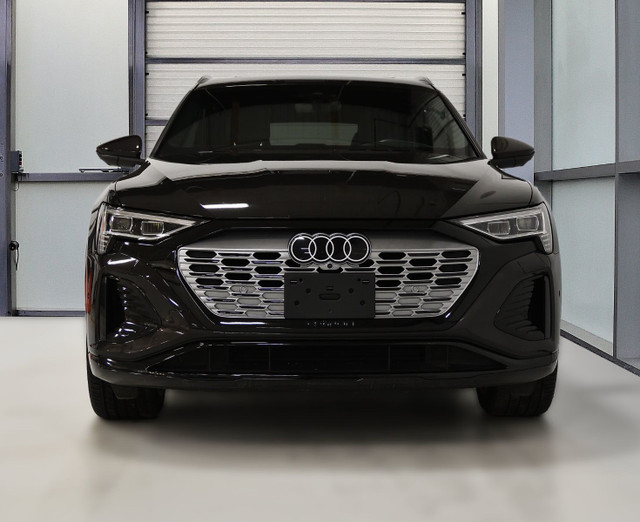 2024 Audi Q8 e-tron Sportback Tech pack / 20'' / Carplay / Quatt in Cars & Trucks in Longueuil / South Shore - Image 4