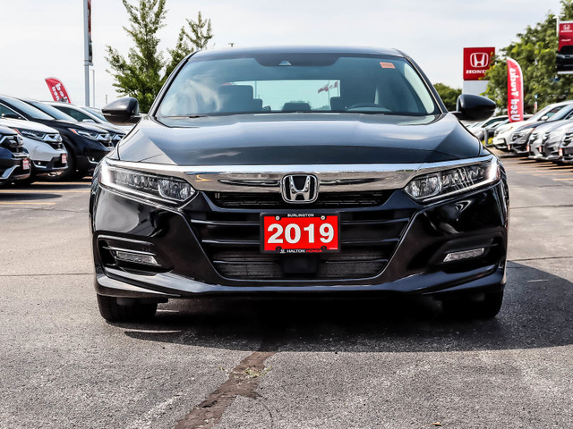 2019 Honda Accord in Cars & Trucks in Oakville / Halton Region - Image 2