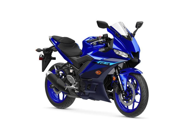 2024 Yamaha YZF-R3 in Sport Bikes in City of Montréal - Image 2