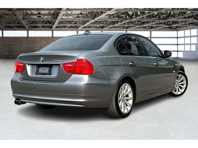 2011 BMW 3 Series 328i xDrive Executive Edition | AS IS | AWD in Cars & Trucks in Mississauga / Peel Region - Image 2