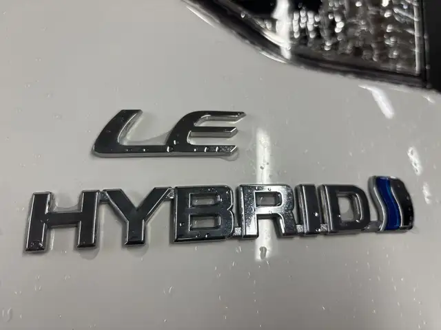 2023 Toyota Corolla Hybrid LE CERTIFIED | ACCIDENT FREE | SAF... in Cars & Trucks in City of Toronto - Image 28
