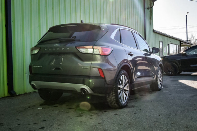2021 Ford Escape Titanium Hybrid AWD • NAVIGATION • PREM. AUDIO in Cars & Trucks in Cornwall - Image 3