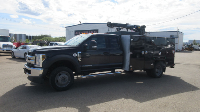 2019 Ford F-550 XLT SERVICE TRUCK WITH CRANE in Cars & Trucks in Edmonton - Image 2