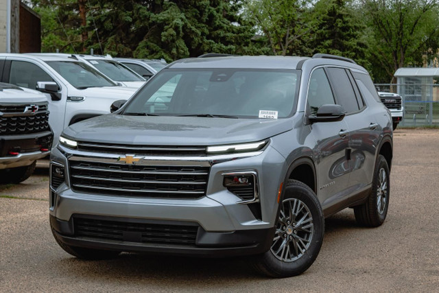 2025 Chevrolet Traverse LT AWD in Cars & Trucks in Edmonton - Image 2