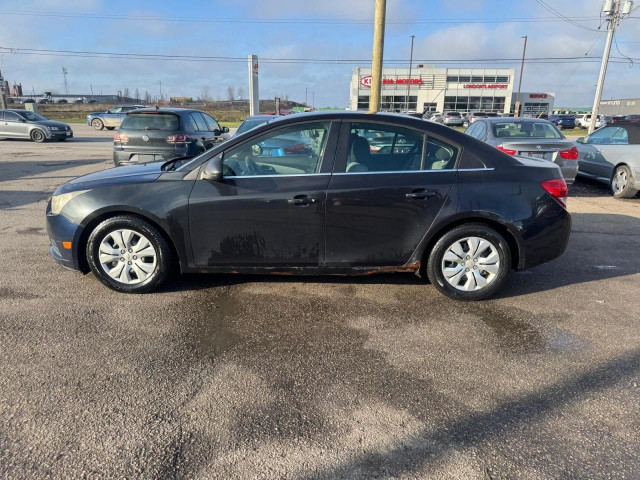 2012 Chevrolet Cruze LS+, AUTO, 4 CYL, 5 PASSENGER, AS IS SPECIA in Cars & Trucks in London - Image 2