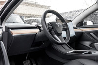 ENJOY 6 MONTHS NO PAYMENT!! STANDARD RANGE | ONE OWNER | NAVI | CAM | SUNROOF | TESLA INSPECTION AVA... (image 7)