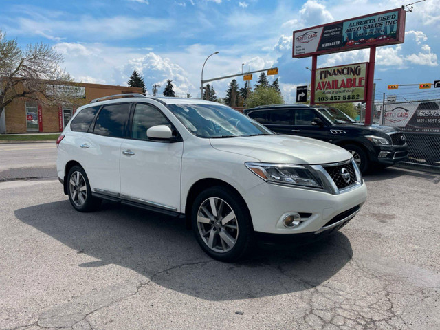 2014 NISSAN PATHFINDER 4WD 4dr in Cars & Trucks in Calgary - Image 2