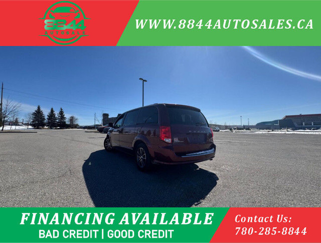 2017 Dodge Grand Caravan GT LEATHER, BACK UP CAMERA, POWER DRIVE in Cars & Trucks in Calgary - Image 3