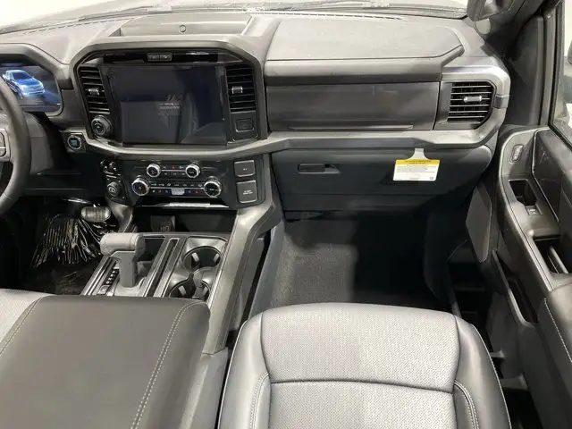 2025 Ford F-150 LARIAT - 501A dans Autos et camions dans Comté de Strathcona - Image 23