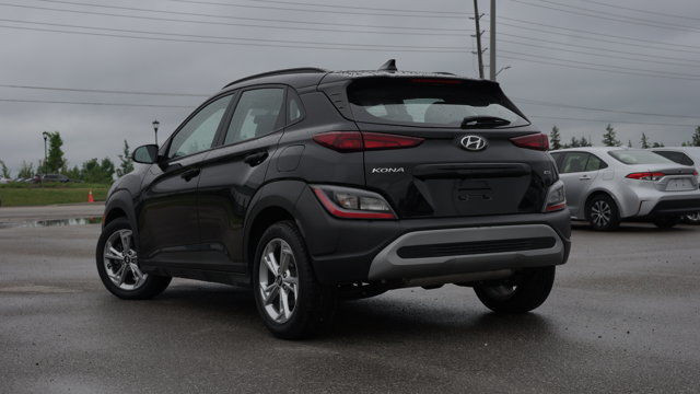 2022 Hyundai Kona Preferred Special Edition AWD | Sunroof in Cars & Trucks in Guelph - Image 4