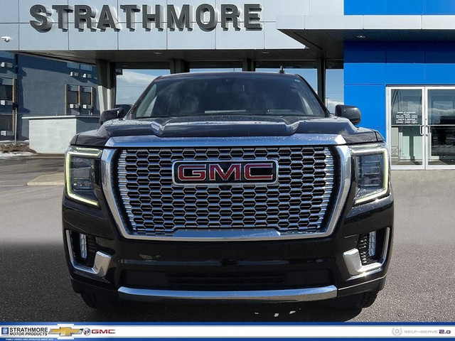 2022 GMC Yukon in Cars & Trucks in Calgary - Image 2