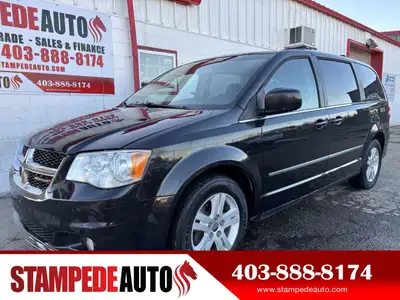 CREW PLUS | LEATHER HEATED SEATS | 3.6L | POWER SIDE DOORS The 2017 Dodge Grand Caravan Crew Plus de...