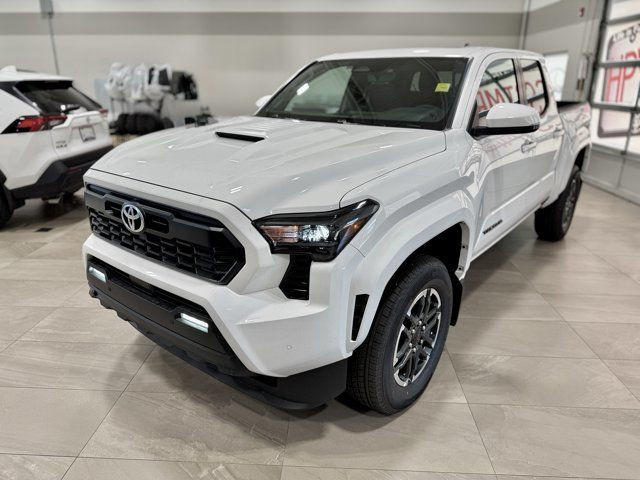 2025 Toyota Tacoma Sport+ 4WD M/T | Turbocharged | Heated Front in Cars & Trucks in Edmonton - Image 4