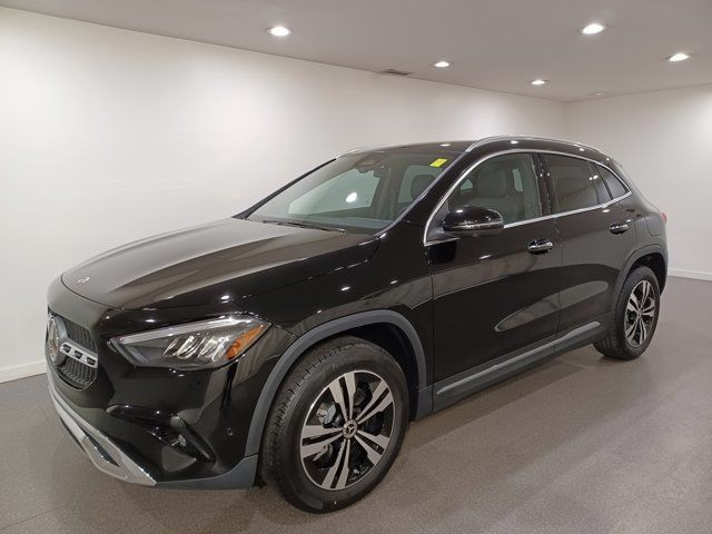 2025 Mercedes-Benz GLA GLA 250 in Cars & Trucks in Regina - Image 2