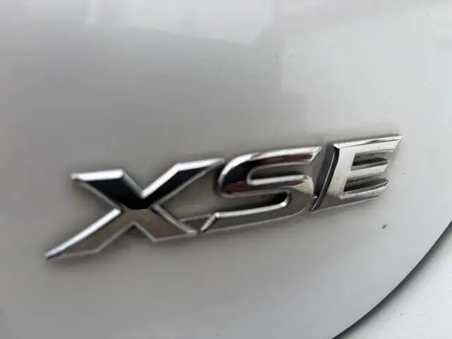 2019 Toyota Camry XSE | RED LEATHER INTERIOR | HEATED SEATS | SU in Cars & Trucks in Calgary - Image 20