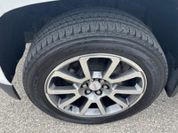 Presenting the exquisite GMC Canyon 4WD Denali, a sleek 4x4 truck known for its excellent handling a... (image 1)
