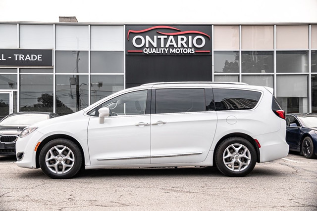 2017 Chrysler Pacifica TOURING-L PLUS | 7 PASS | NAVI | CAM | LE in Cars & Trucks in Mississauga / Peel Region - Image 3