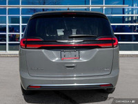 Recent Arrival! Looking to add more space for the whole family? Then check out this 2023 Chrysler Pa... (image 4)