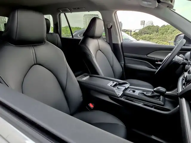 2024 Toyota Grand Highlander Limited Trim | XLE Pkg | Safety Cer in Cars & Trucks in City of Toronto - Image 12