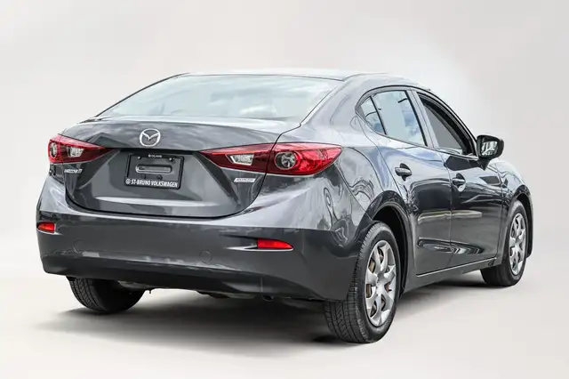 2015 Mazda Mazda3 GX | Manuel | Air Climatisé | Un seul propriét in Cars & Trucks in Longueuil / South Shore - Image 7