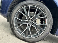 * ADVANCED DRIVERS ASSISTANCE PACKAGE * S-LINE BLACK PACKAGE * Drivetrain: quattro all-wheel drive *... (image 5)