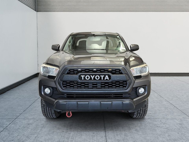 2016 Toyota Tacoma 4WD V6 Double Cab Long Bed SR5 Sieges chauffa in Cars & Trucks in Laval / North Shore - Image 2