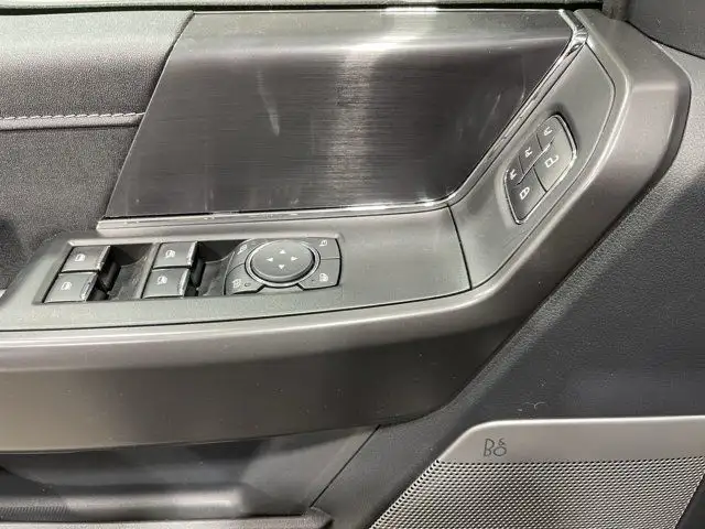 2025 Ford F-150 LARIAT - 501A dans Autos et camions dans Comté de Strathcona - Image 12