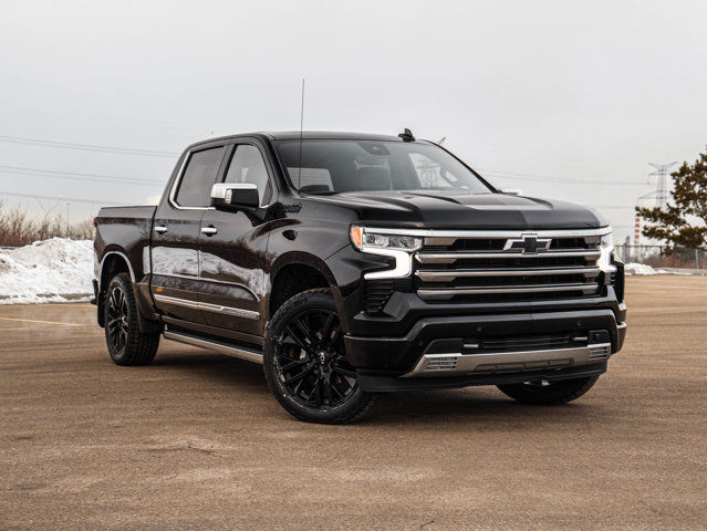 2023 Chevrolet Silverado 1500 High Country 5.3L in Cars & Trucks in Strathcona County - Image 2