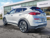 This Hyundai Tucson boasts a Regular Unleaded I-4 2.4 L/144 engine powering this Automatic transmiss... (image 2)