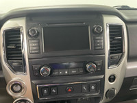 Anti-Lock Brakes;Driver Air Bag;Passenger Air Bag;Security System;Side Air Bag;Traction Control;Powe... (image 7)